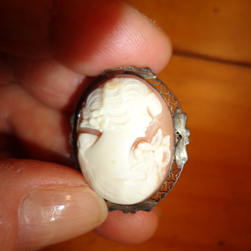 Lot of 2 Vintage Genuine Shell Carved Cameos Sterling Silver Brooch/Pendants - Picture 13 of 16